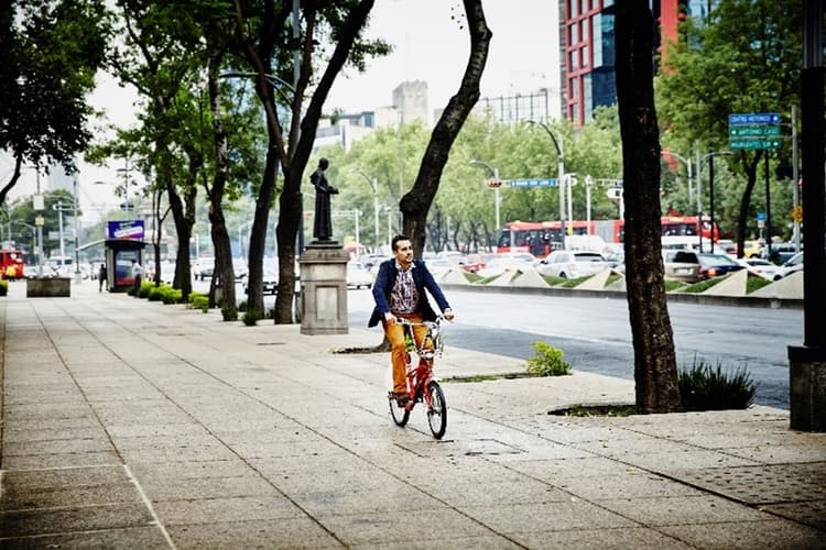 Engage employees on decarbonization